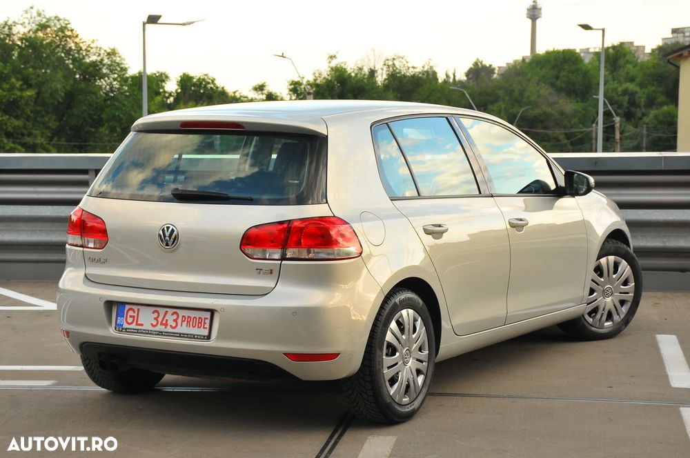 Volkswagen Golf 1.4 TSI DSG Comfortline - 3
