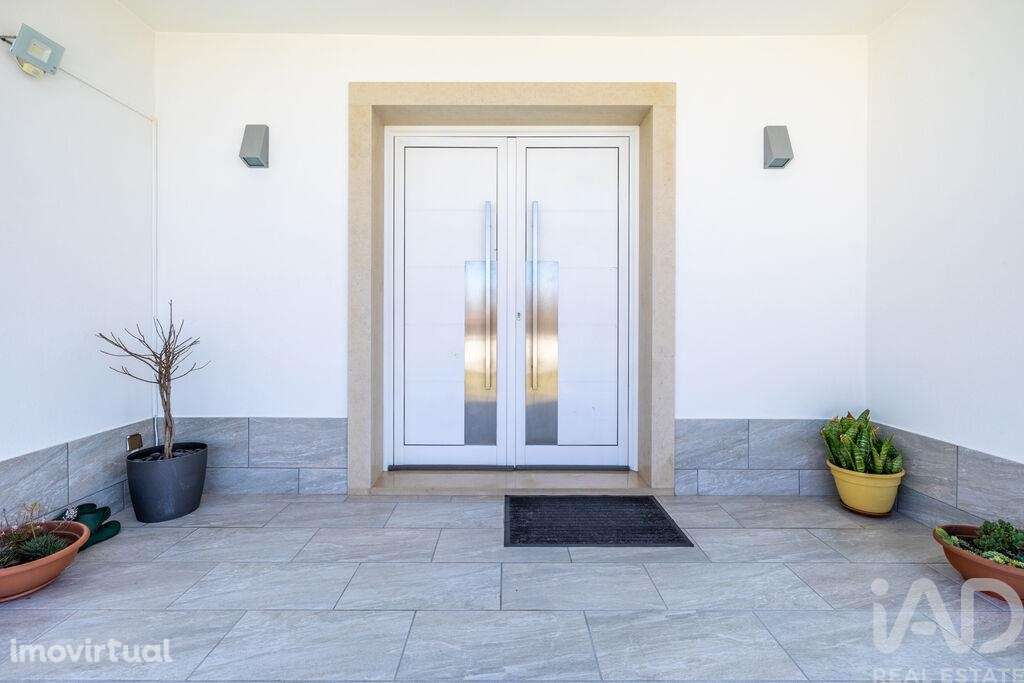 Casa / Villa T4 em Souto da Carpalhosa e Ortigosa de 260 m2 - Grande imagem: 2/40
