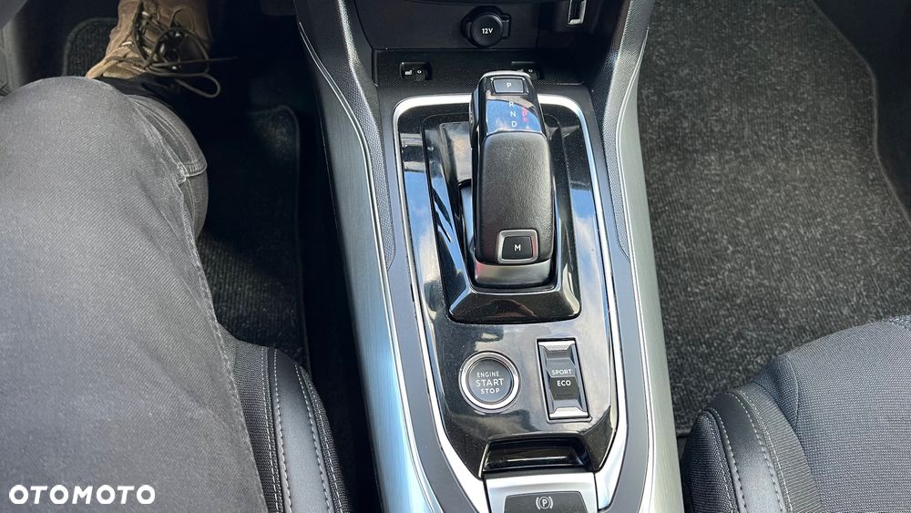 Peugeot 308 1.5 BlueHDi Active S&S EAT8 - 16