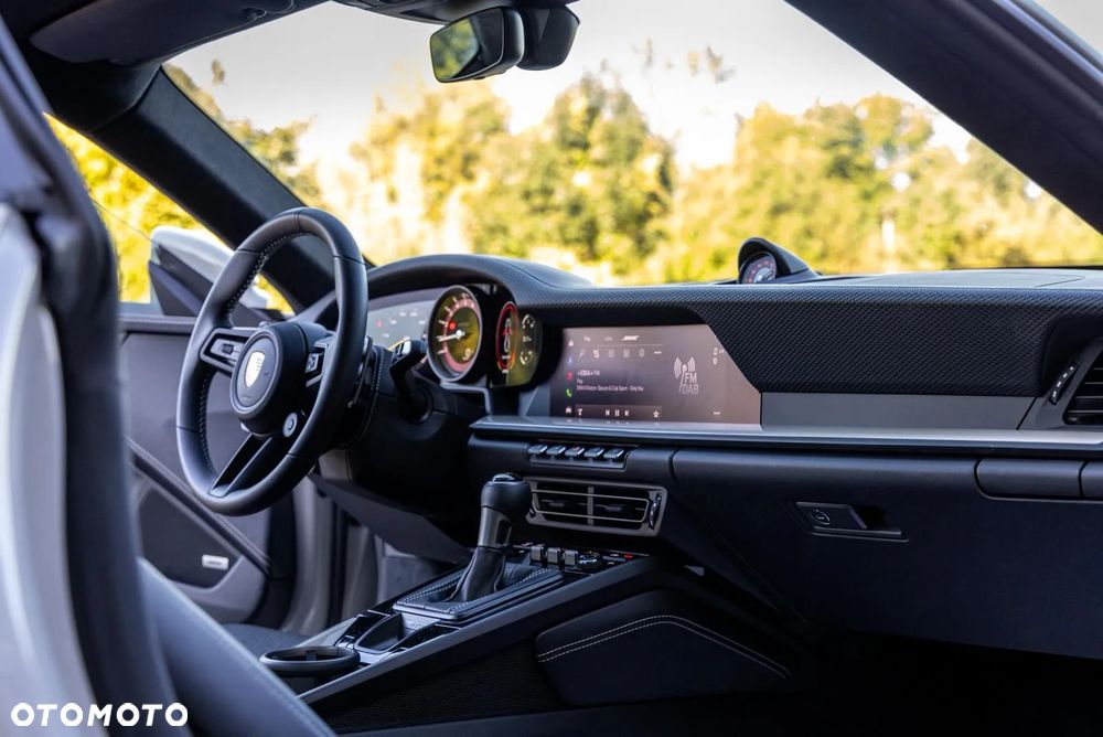 Porsche 911 GT3 - 8