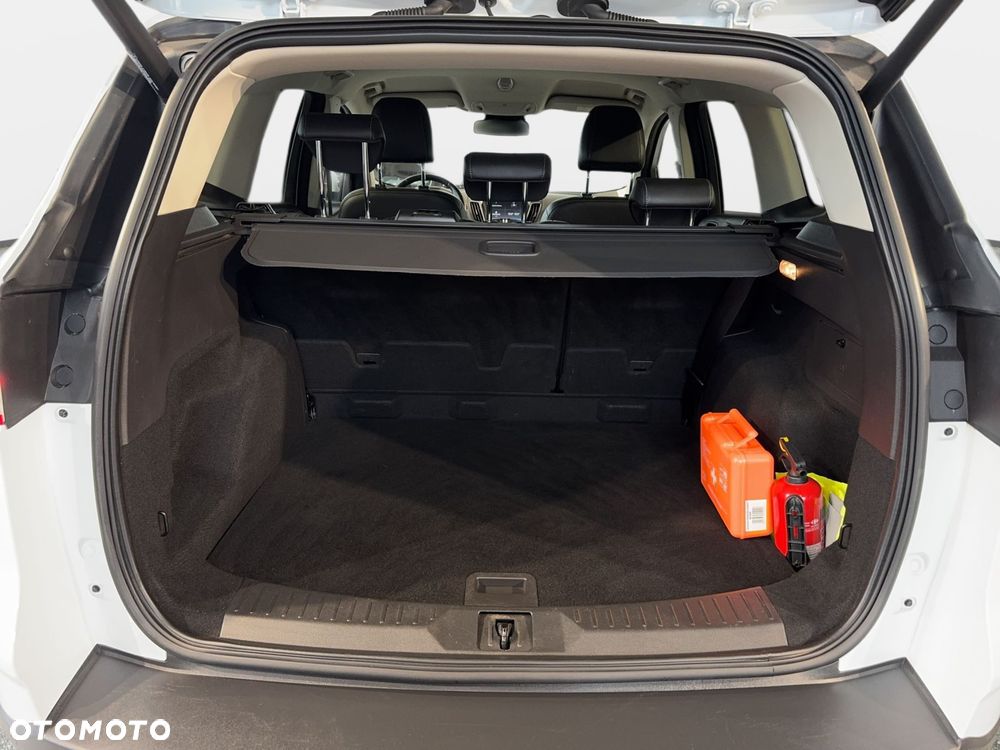 Ford Kuga - 15
