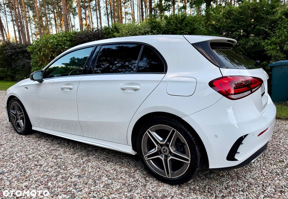 Mercedes-Benz Klasa A 180 AMG Line 7G-DCT - 7