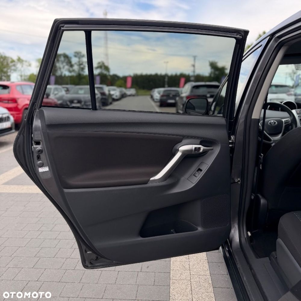 Toyota Verso 1.6 Sprint EU6 - 14