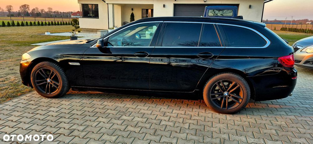 BMW Seria 5 520d Sport-Aut - 7