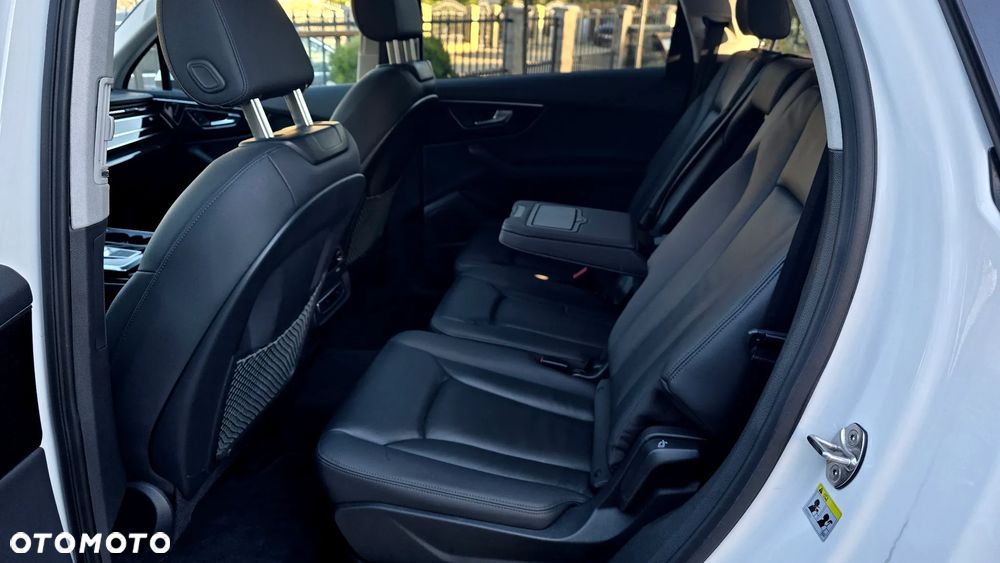 Audi Q7 55 TFSI mHEV Quattro Tiptr - 13