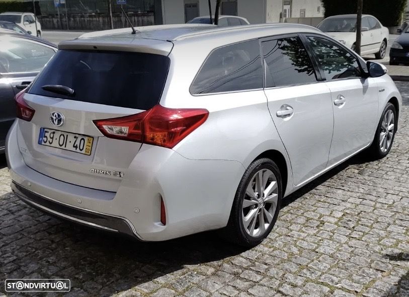 Toyota Auris Touring Sports 1.8 HSD Exclusive - 8