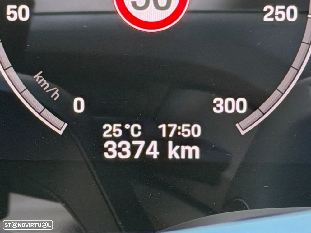 Porsche 911 (992) Carrera - 8