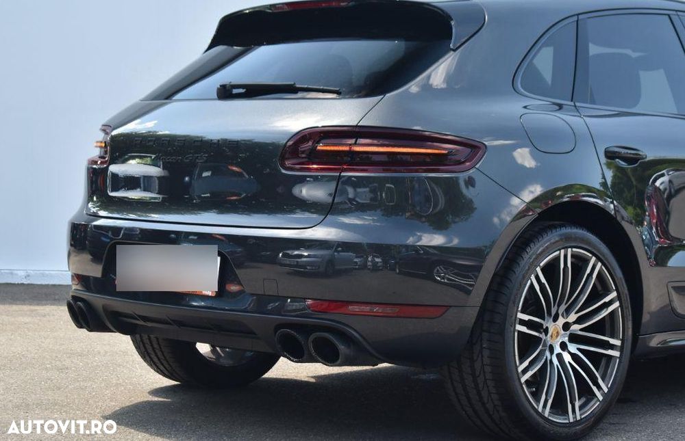 Porsche Macan - 18