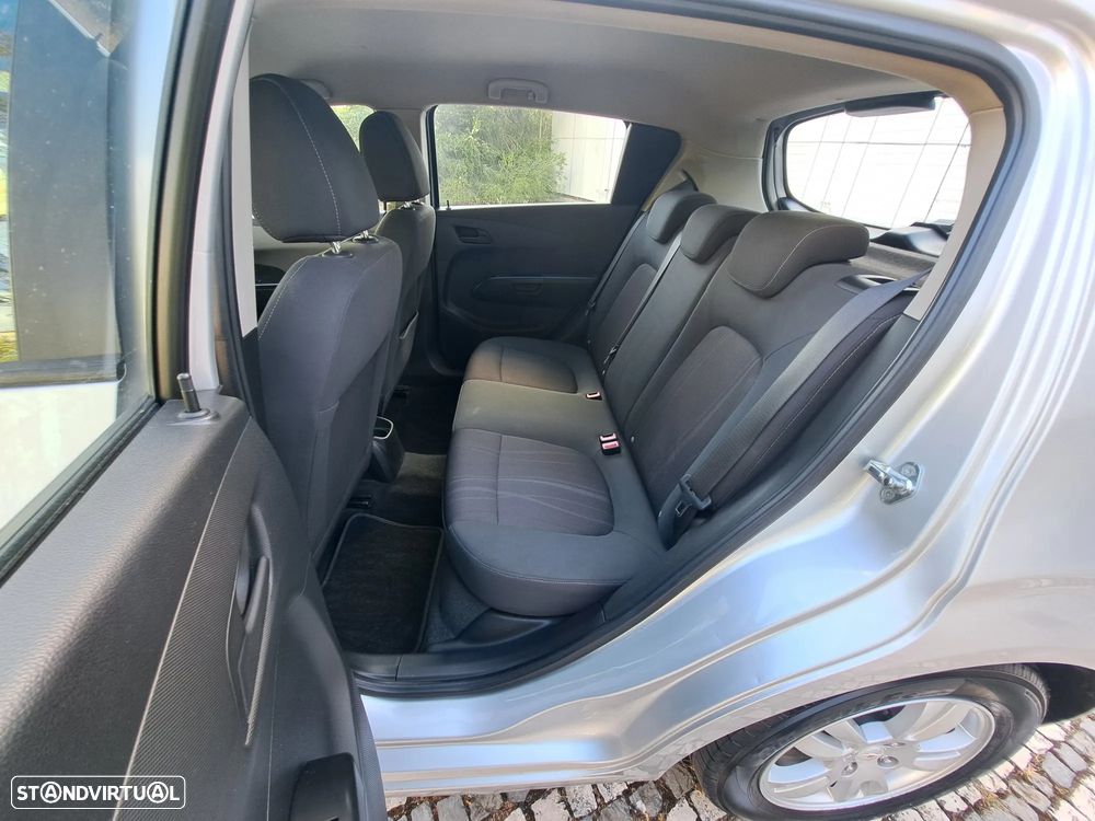 Chevrolet Aveo 1.2 LTZ - 8
