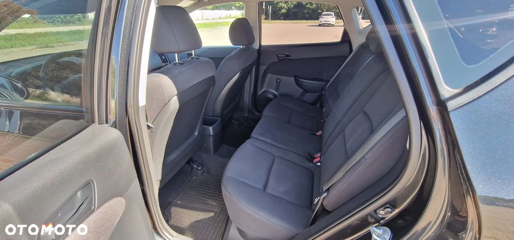 Hyundai i30 1.4 Base + EU5 - 9