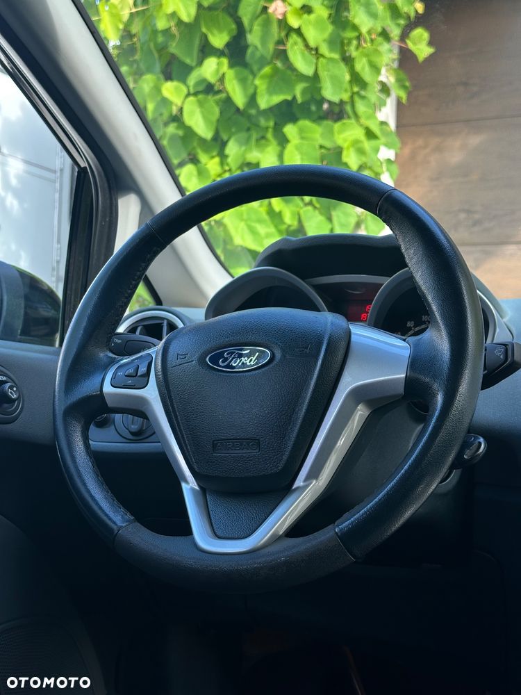 Ford Fiesta 1.6 Ti-VCT Titanium - 15