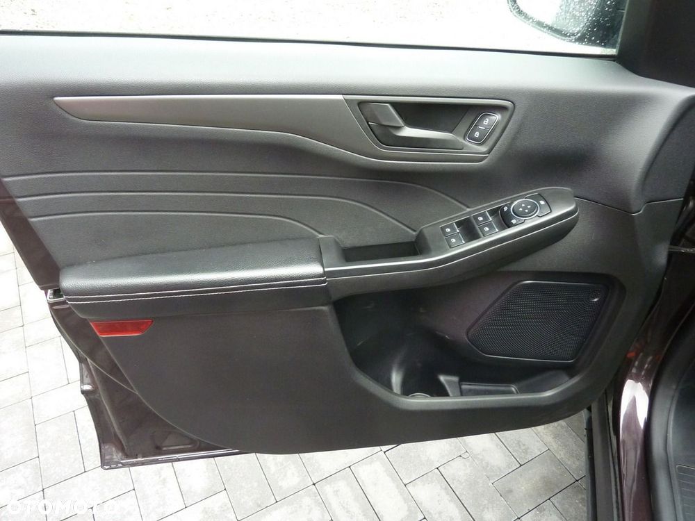 Ford Escape - 37