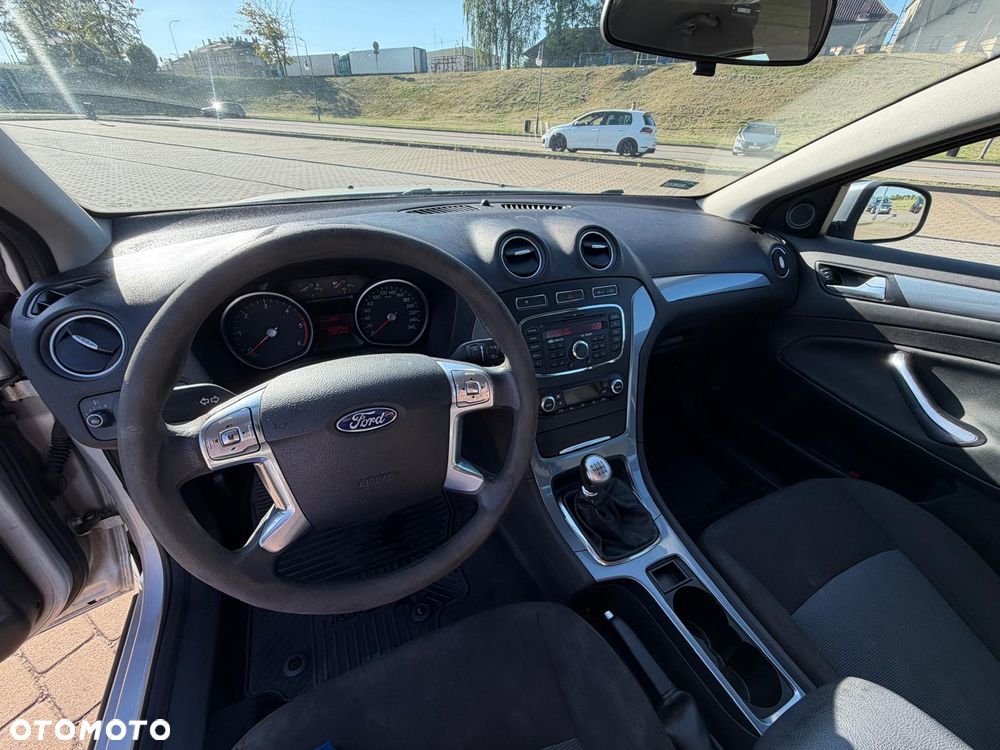 Ford Mondeo 2.0 TDCi Trend - 15