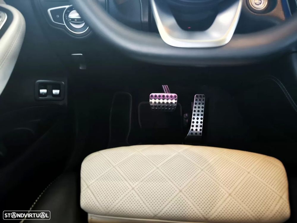 Mercedes-Benz GLC 220 d Coupe 4Matic 9G-TRONIC AMG Line Plus - 28