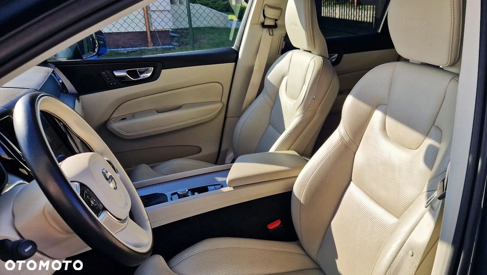 Volvo XC 60 D4 Inscription - 13