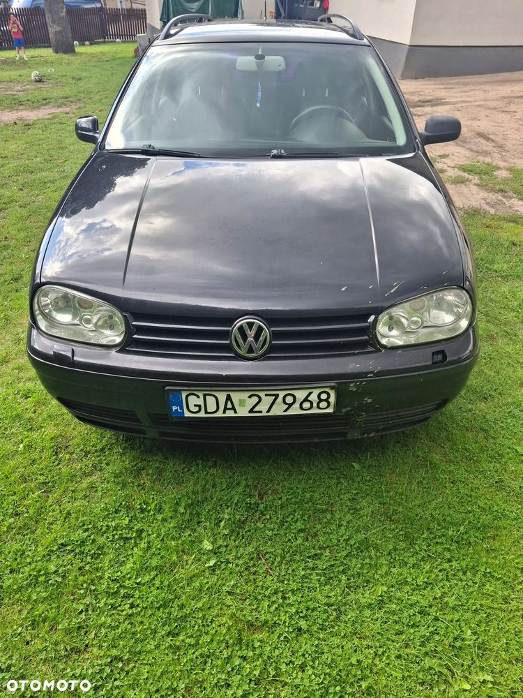 Volkswagen Golf - 3