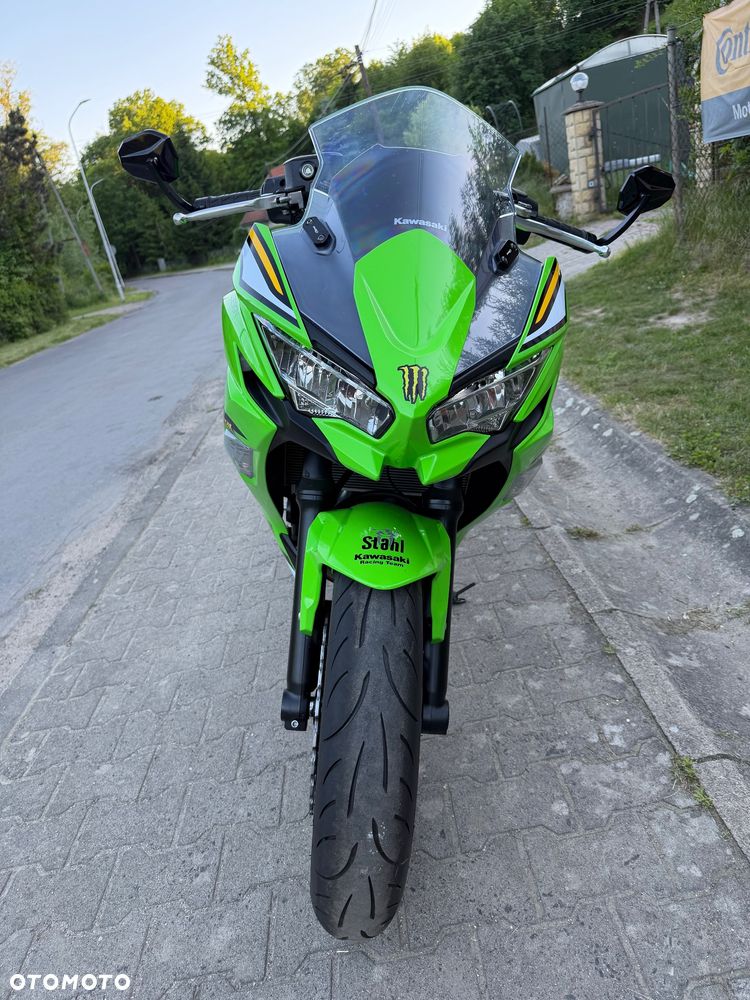 Kawasaki Ninja - 22