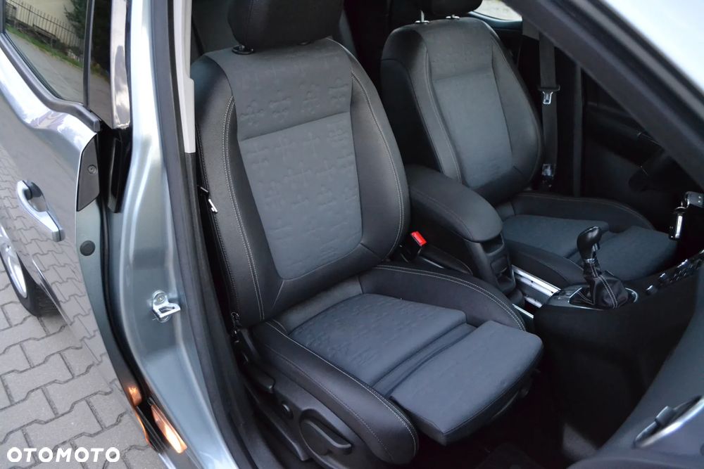 Opel Meriva 1.4 Innovation - 28