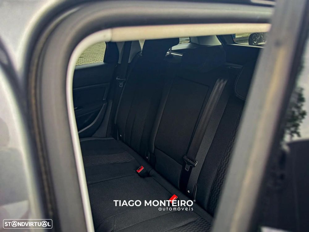 Peugeot 308 SW - 30