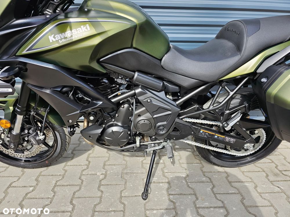 Kawasaki Versys 650 - 11