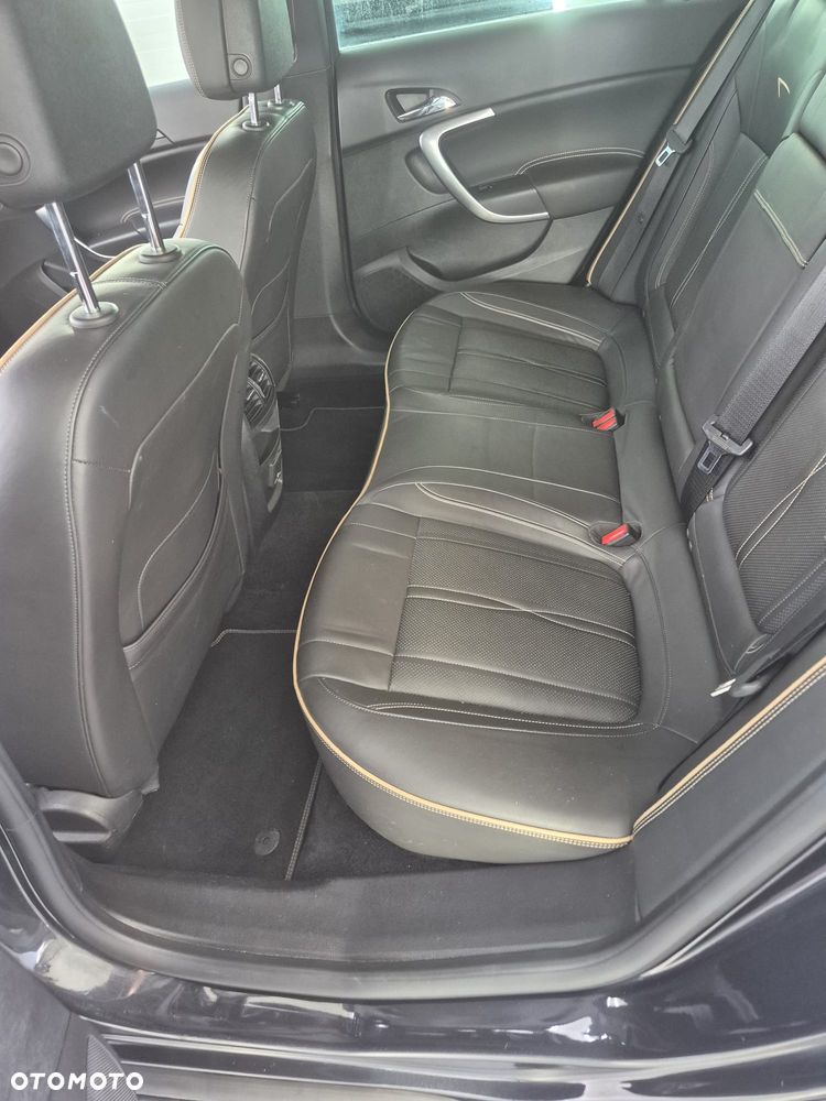 Opel Insignia 2.0 Bi Turbo CDTI 4x4 - 12