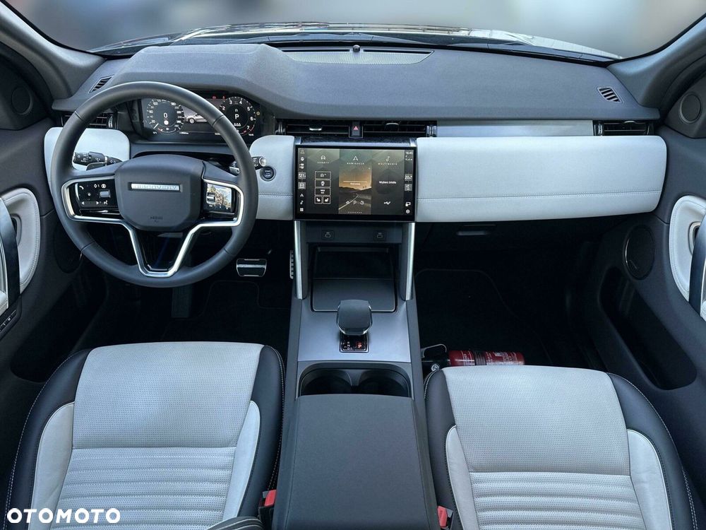 Land Rover Discovery Sport - 12