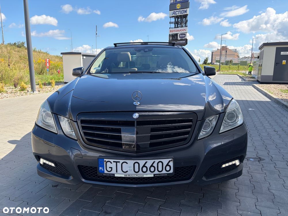 Mercedes-Benz Klasa E 350 CDI BlueEff Avantgarde - 9
