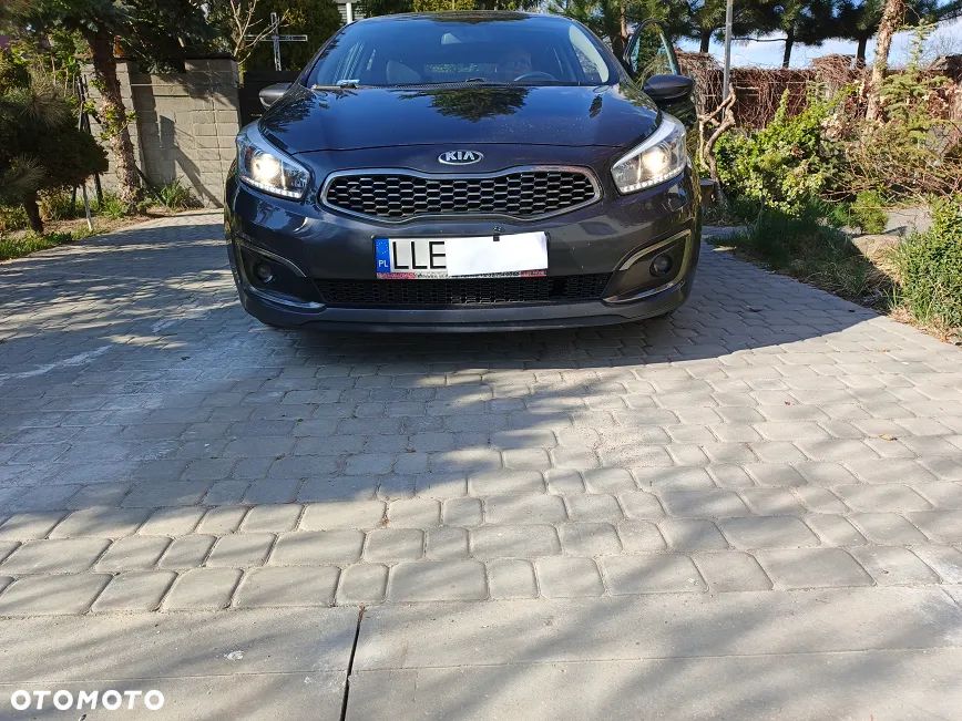 Kia Ceed 1.6 CRDi M - 13