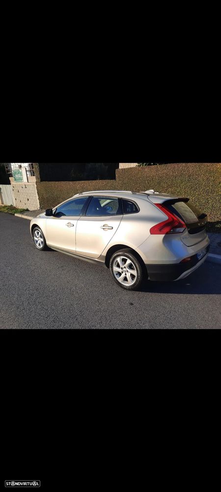 Volvo V40 2.0 D2 Momentum - 8