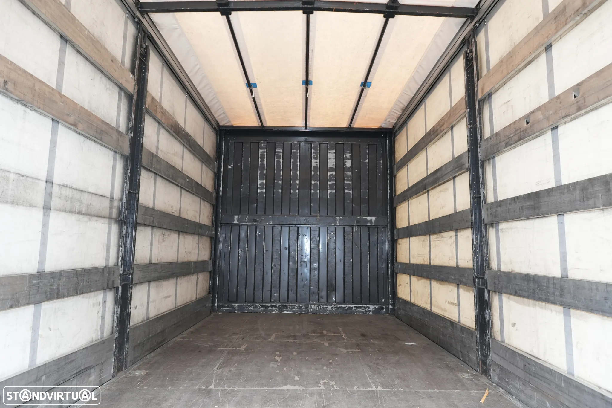 Iveco Daily Tractor Semi-Reboque 7000kg 3.0TD 150cv Plataforma - 7
