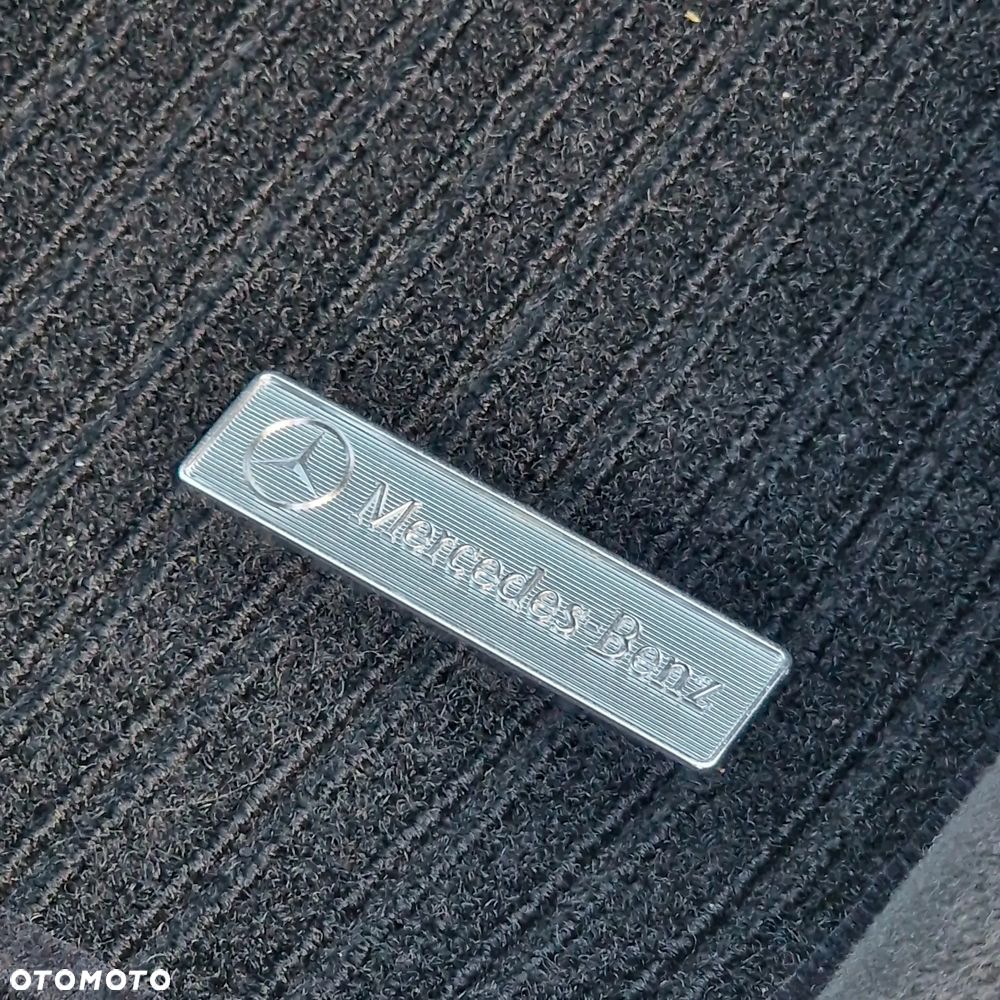 Mercedes-Benz W124 (1984-1993) - 17