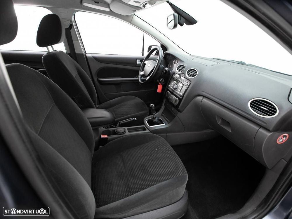 Ford Focus - 9
