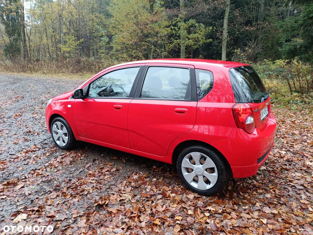 Chevrolet Aveo - 6