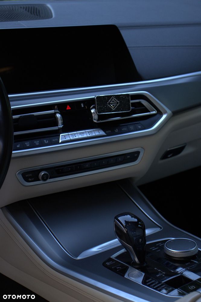 BMW X5 xDrive30d mHEV - 14