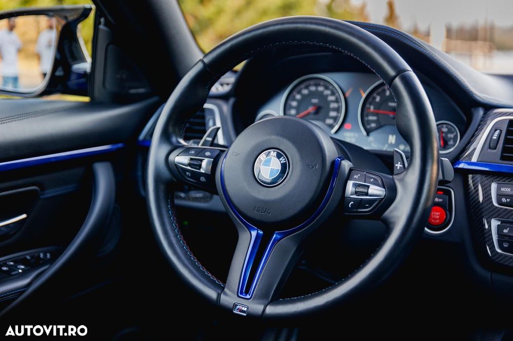 BMW M4 Coupe DKG Competition - 30
