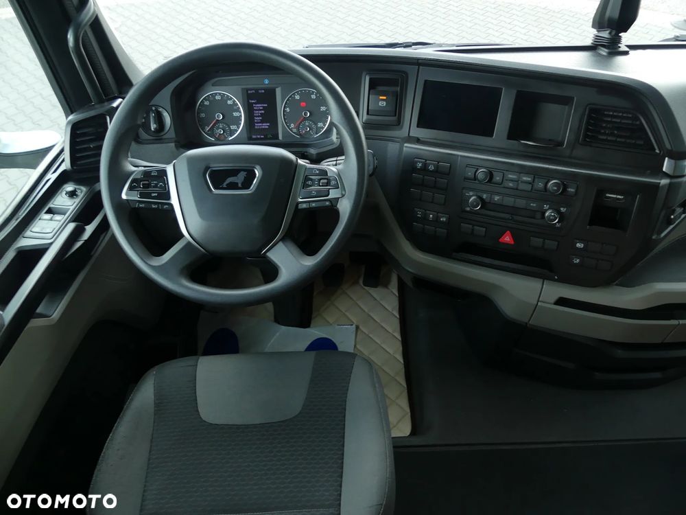 MAN TGX 18.470 / EURO 6 / LOW DECK / EURO 6 / AUTOMAT / - 32