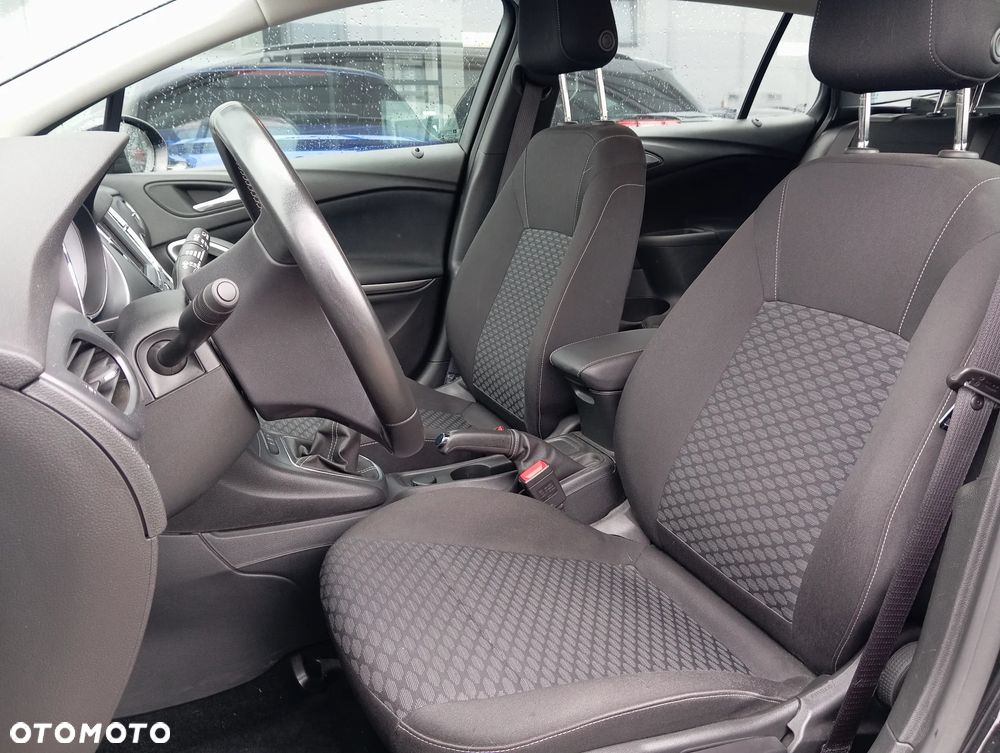 Opel Astra 1.2 Turbo Business Edition - 13