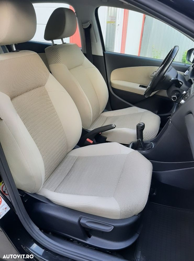 Volkswagen Polo 1.2 Comfortline - 8