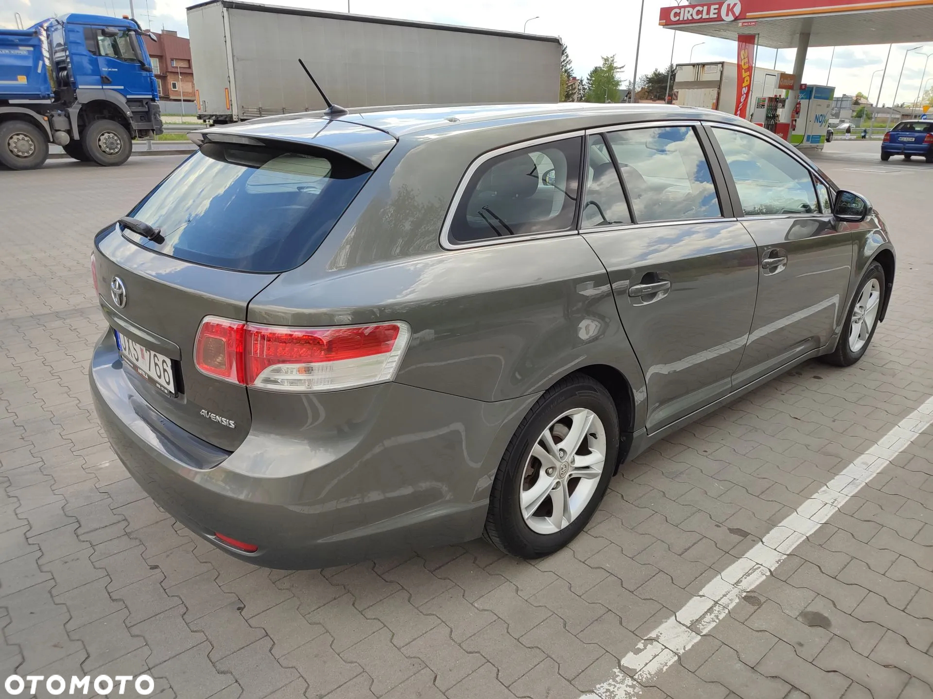 Toyota Avensis Combi 1.8 Comfort - 5
