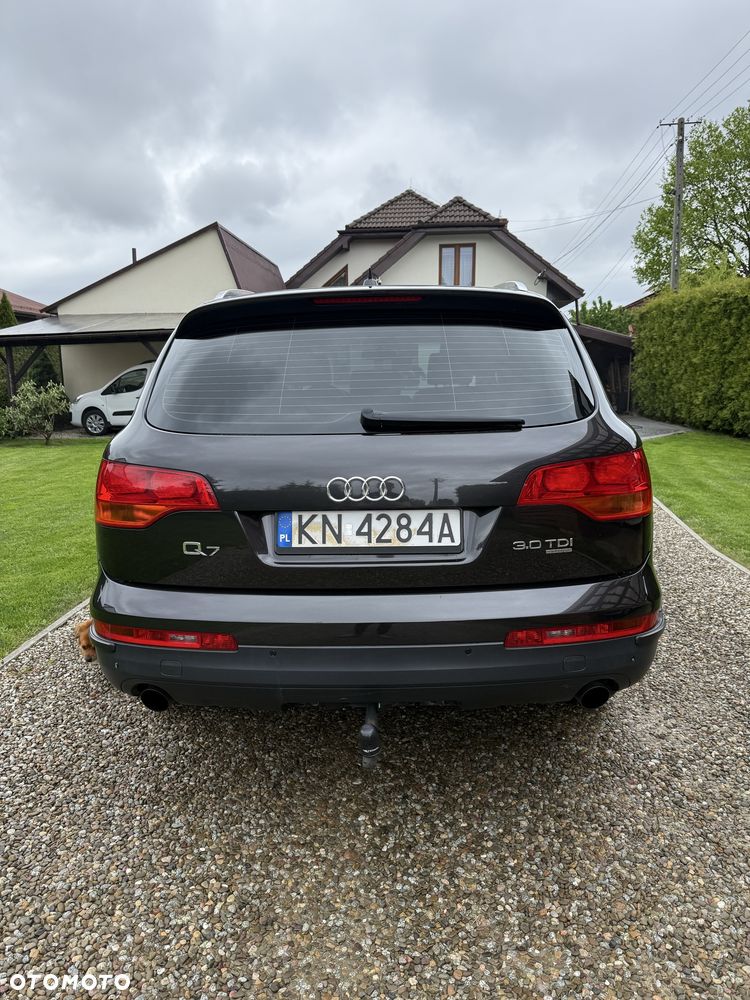 Audi Q7 - 4