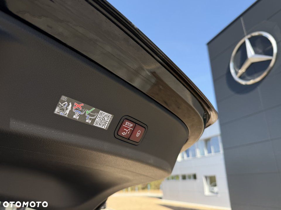 Mercedes-Benz GLC - 9