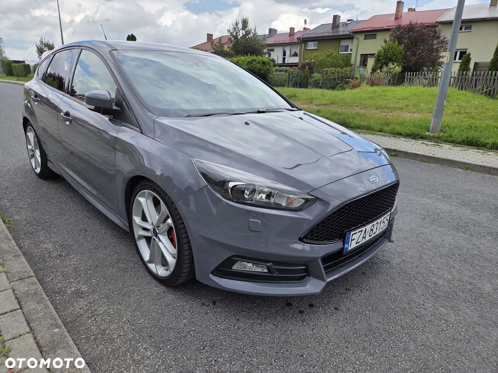 Ford Focus 2.0 TDCi ST - 5