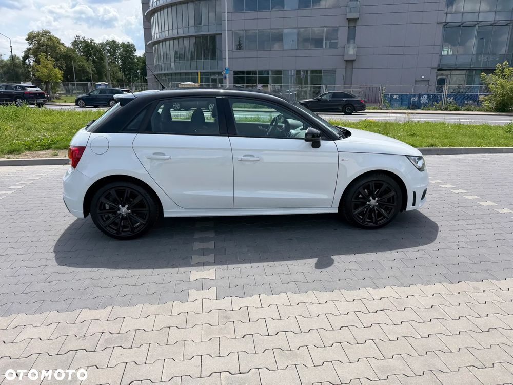 Audi A1 Sportback 1.4 TFSI Attraction S tronic - 3