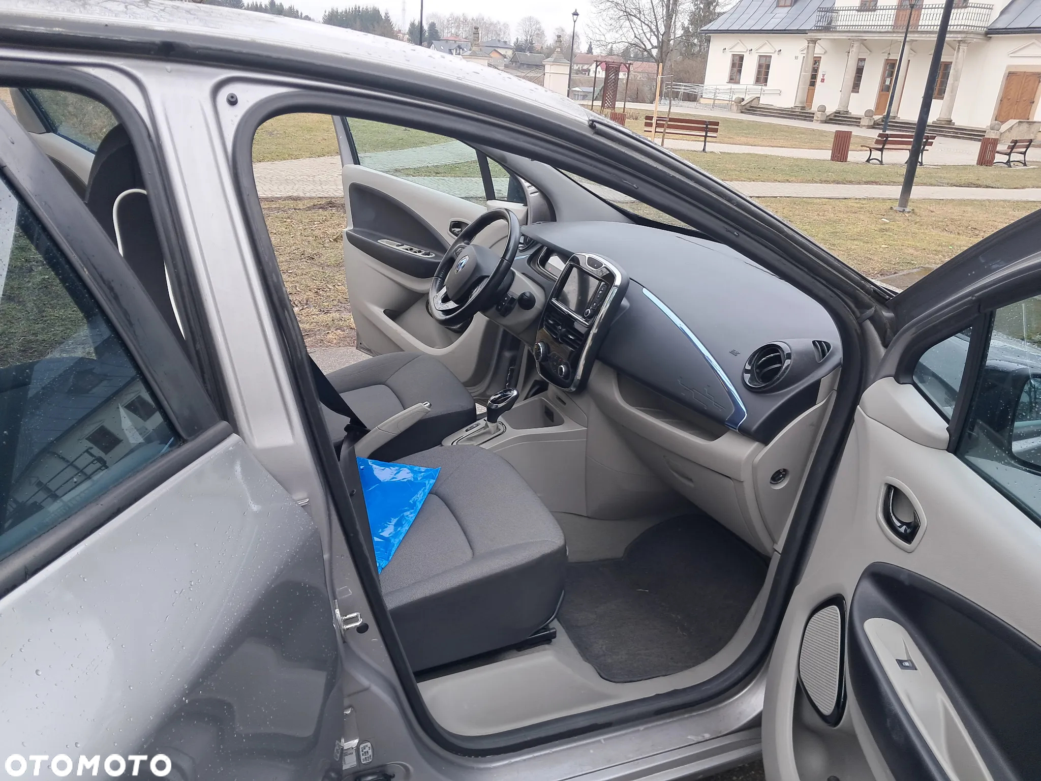 Renault Zoe - 9