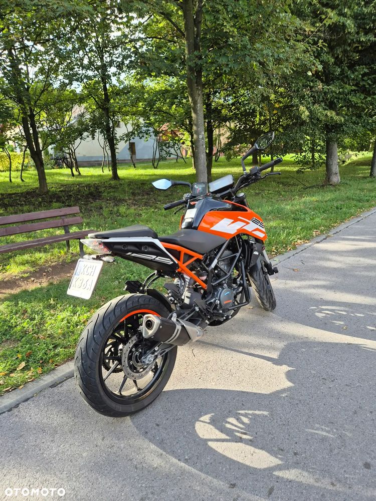 KTM Duke 125 - 5