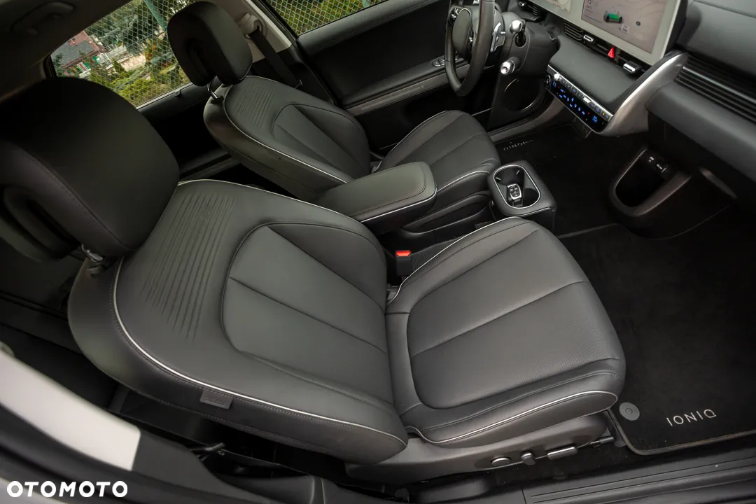 Hyundai IONIQ 5 72,6 kWh 4WD Dynamiq - 24