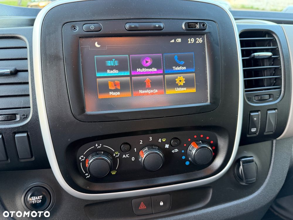 Renault Trafic - 17