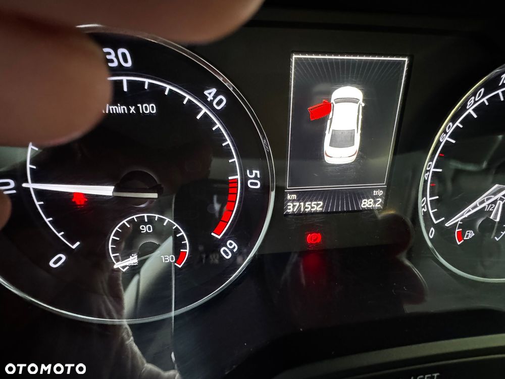 Skoda Superb 2.0 TDI Style - 12