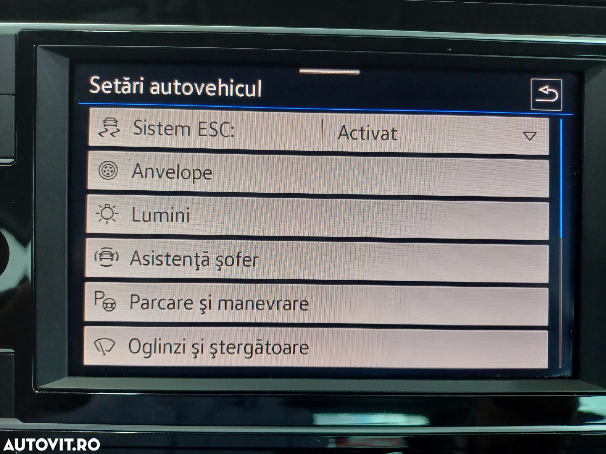 Volkswagen Tiguan 2.0 TDI SCR DSG 4Motion Life - 17