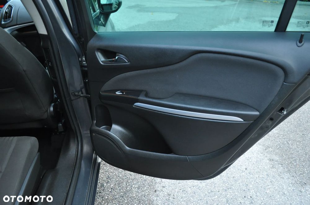 Opel Zafira Tourer 1.4 Turbo Edition - 35